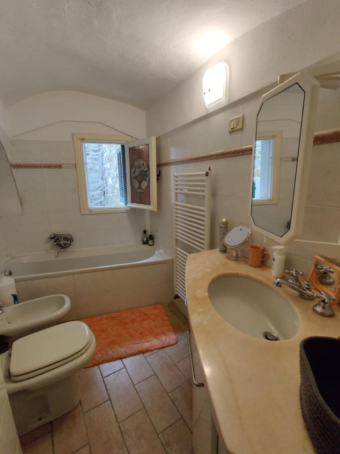 Casa Del Gufo Apartment Perinaldo ภายนอก รูปภาพ